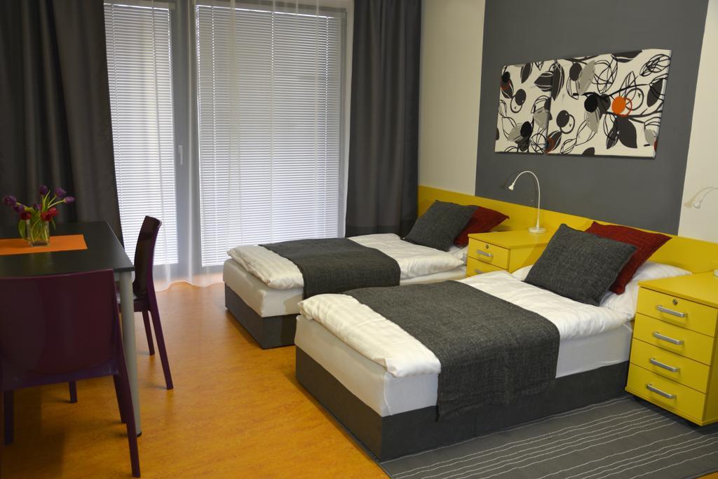 Campea Aparthotel Brno Kamer foto