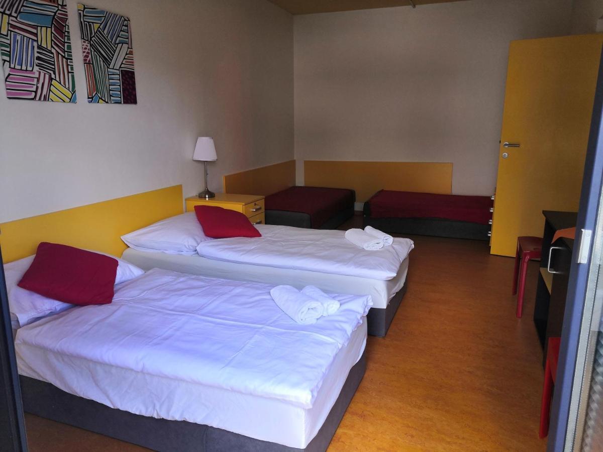 Campea Aparthotel Brno Buitenkant foto
